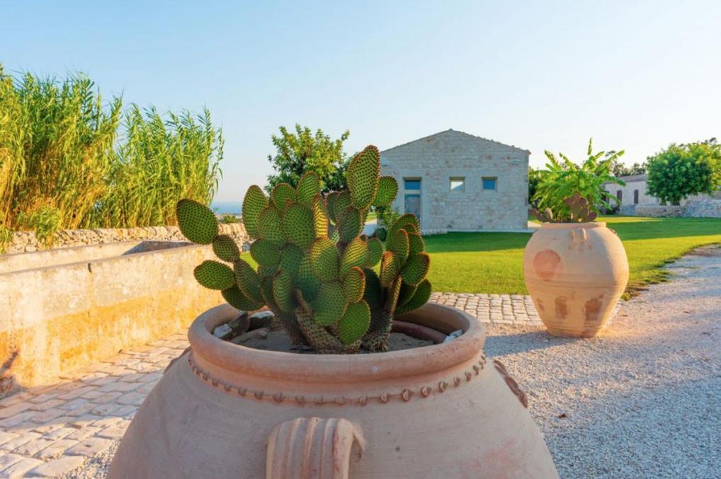 Baglio Cella - Appartamenti per Vacanze Modica Esterno foto