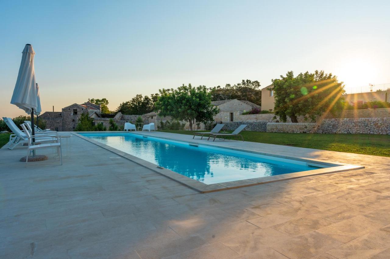 Baglio Cella - Appartamenti per Vacanze Modica Esterno foto